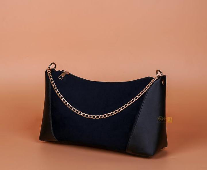 Black party bag With Chain