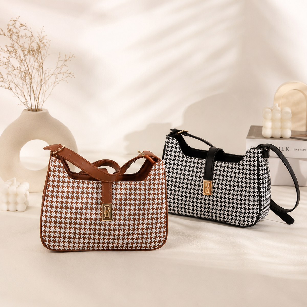 Aura Check Shoulder bag