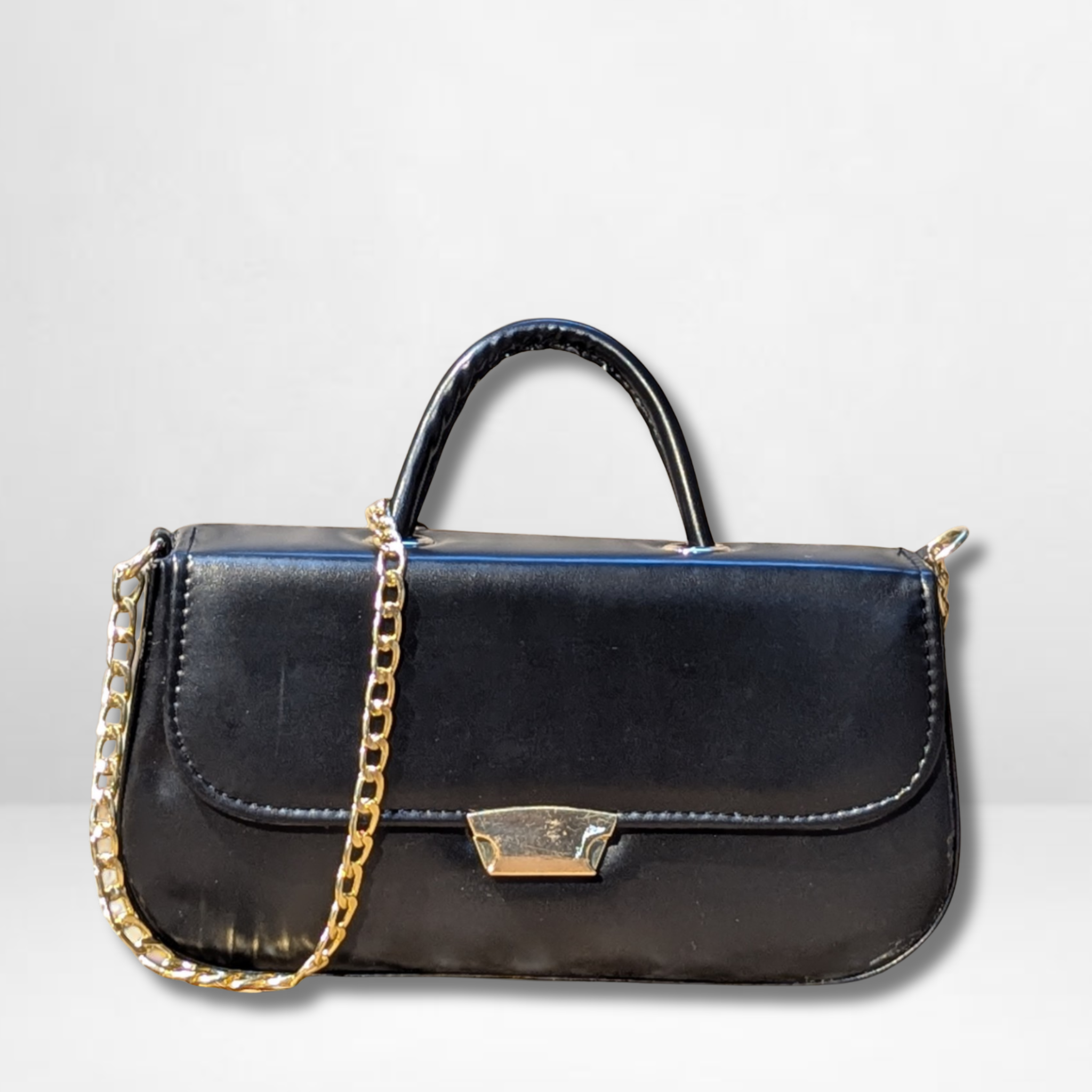 Aura Chain Black Crossbody