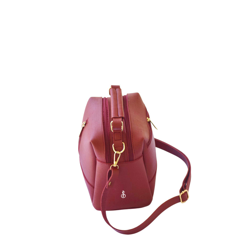 Maroonish Luxe Leather 4-Zip Bucket Bag