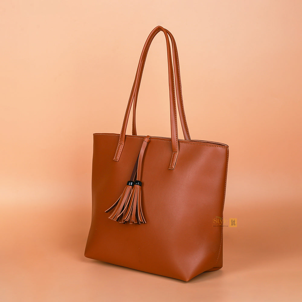 Essential Tote Bags: Stylish Carriers for Every Need